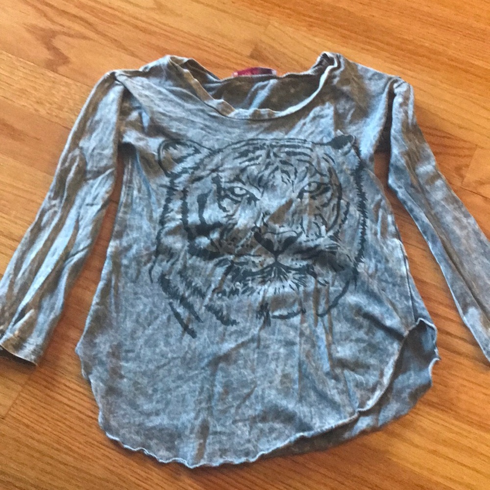 Longsleeve shirt